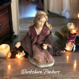 2005 Members Mark Nativity REPLACEMENT MARY Ornate Hand Painted‎ Fabric